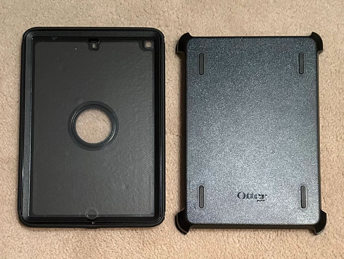 OtterBox Defender Series Case for iPad 7th / 8th / 9th Gen - photo 3