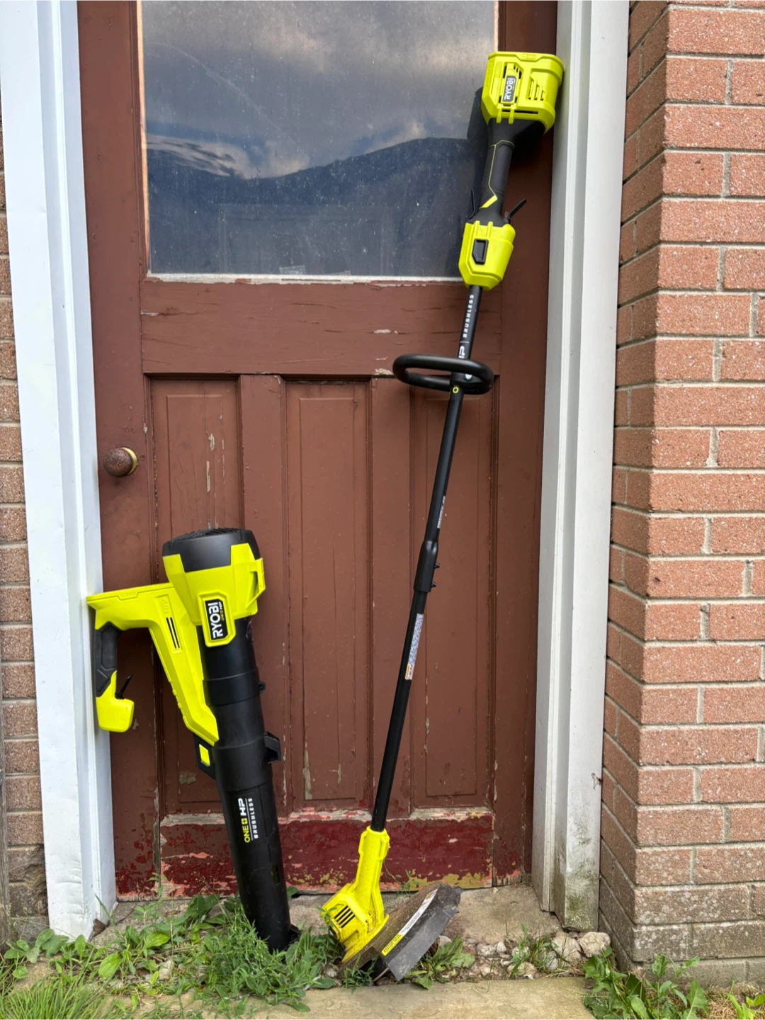 Ryobi Blower, Trimmer 18 v (tools only, no battery, no charger)