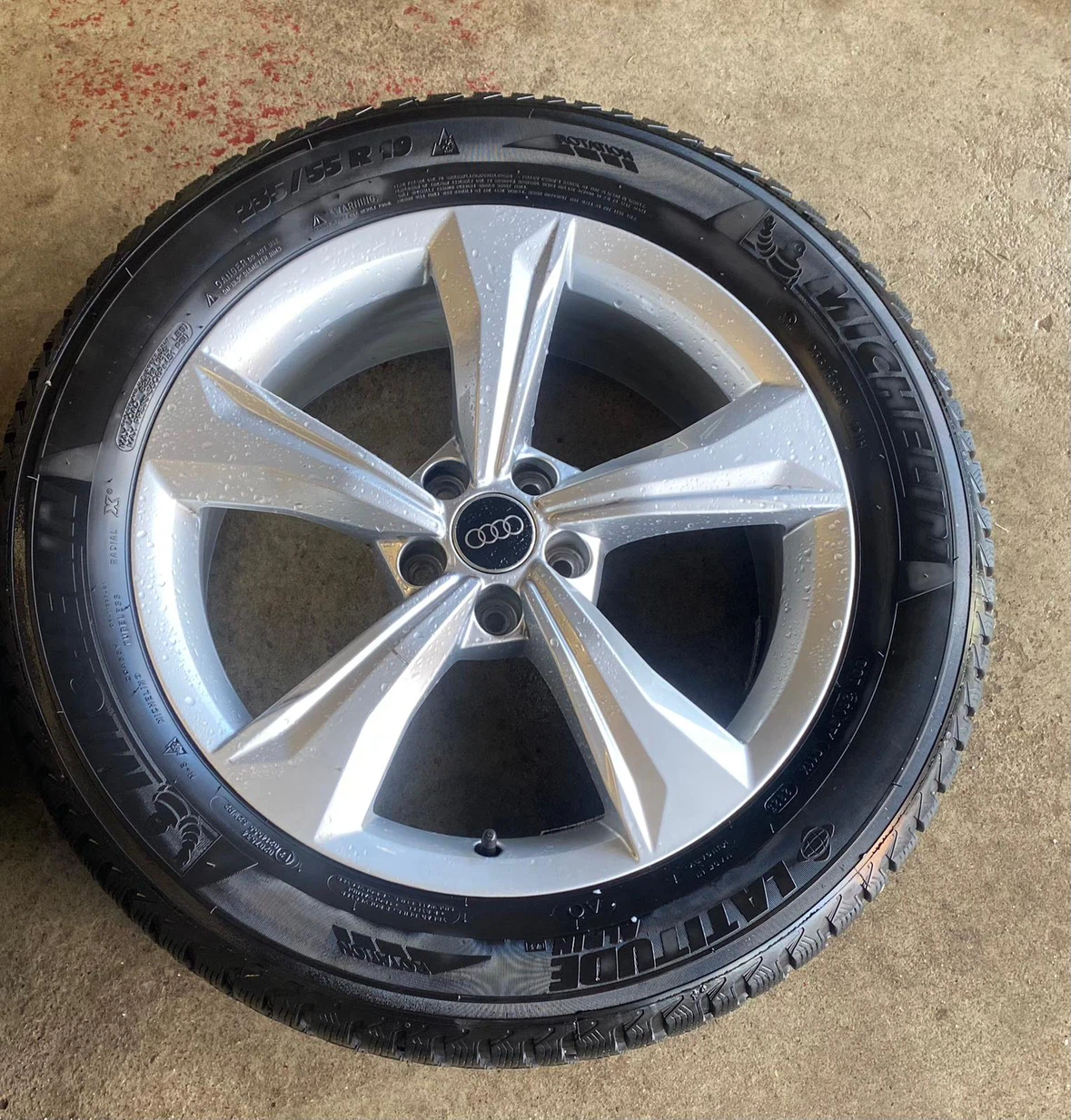 Audi Alloy Wheels with Michelin Tires - photo 2