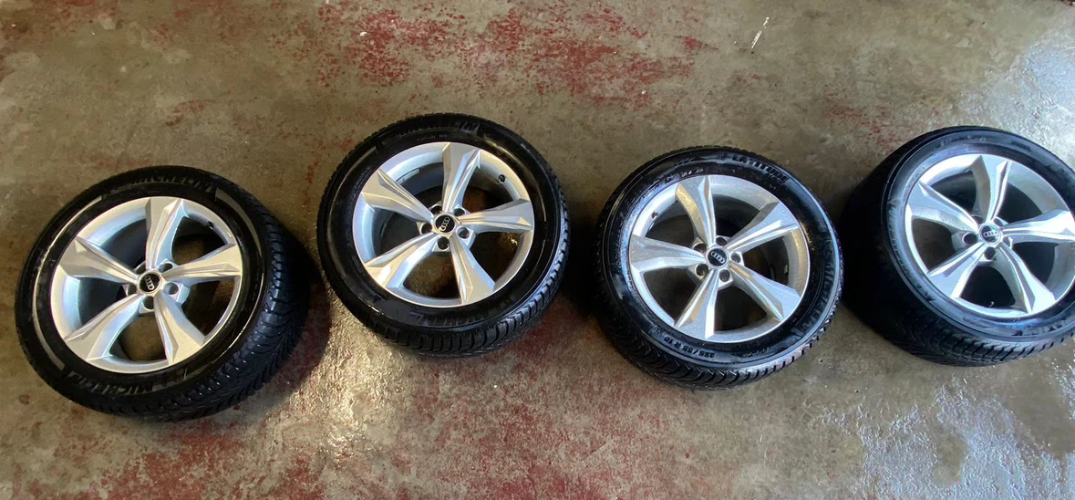 Audi Alloy Wheels with Michelin Tires - photo 3