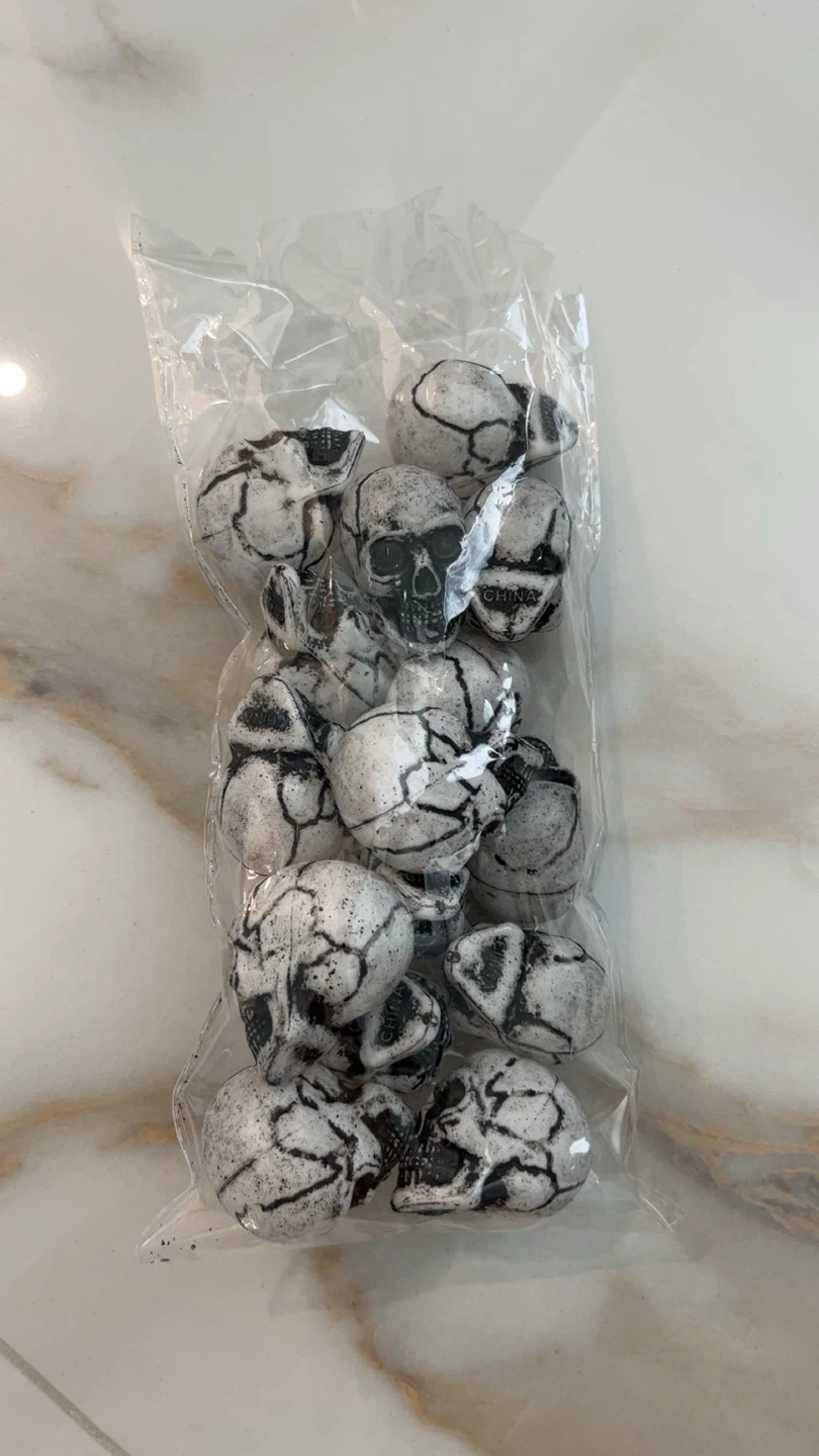 Bag of Mini Spooky Plastic Skulls 💀