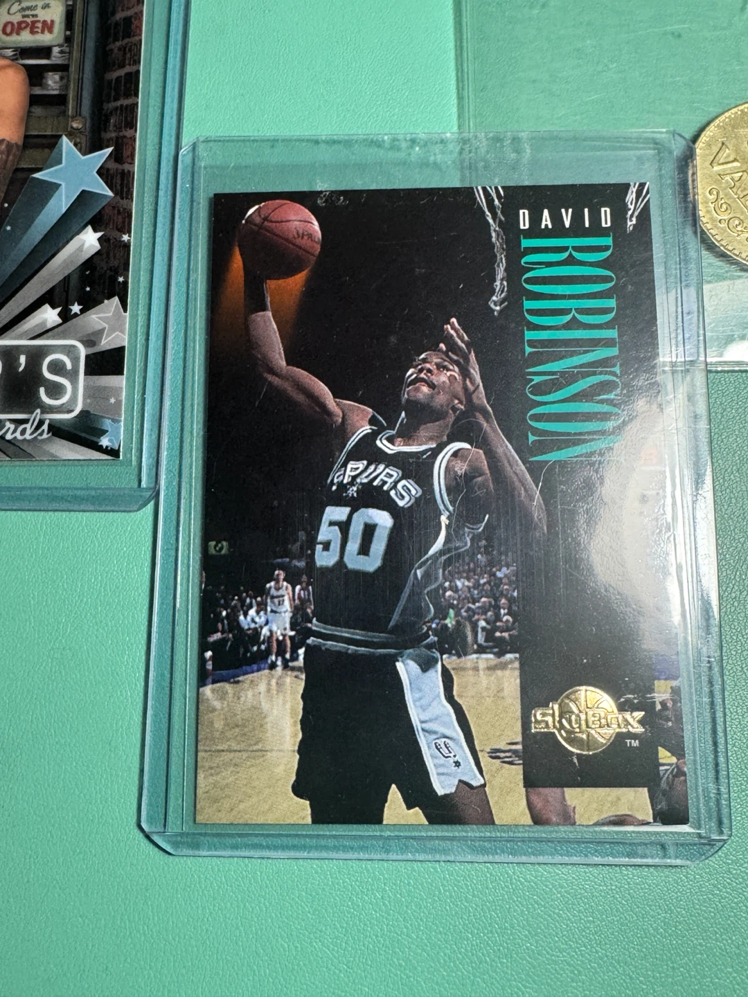 San Antonio Spurs Basketball Cards - photo 4
