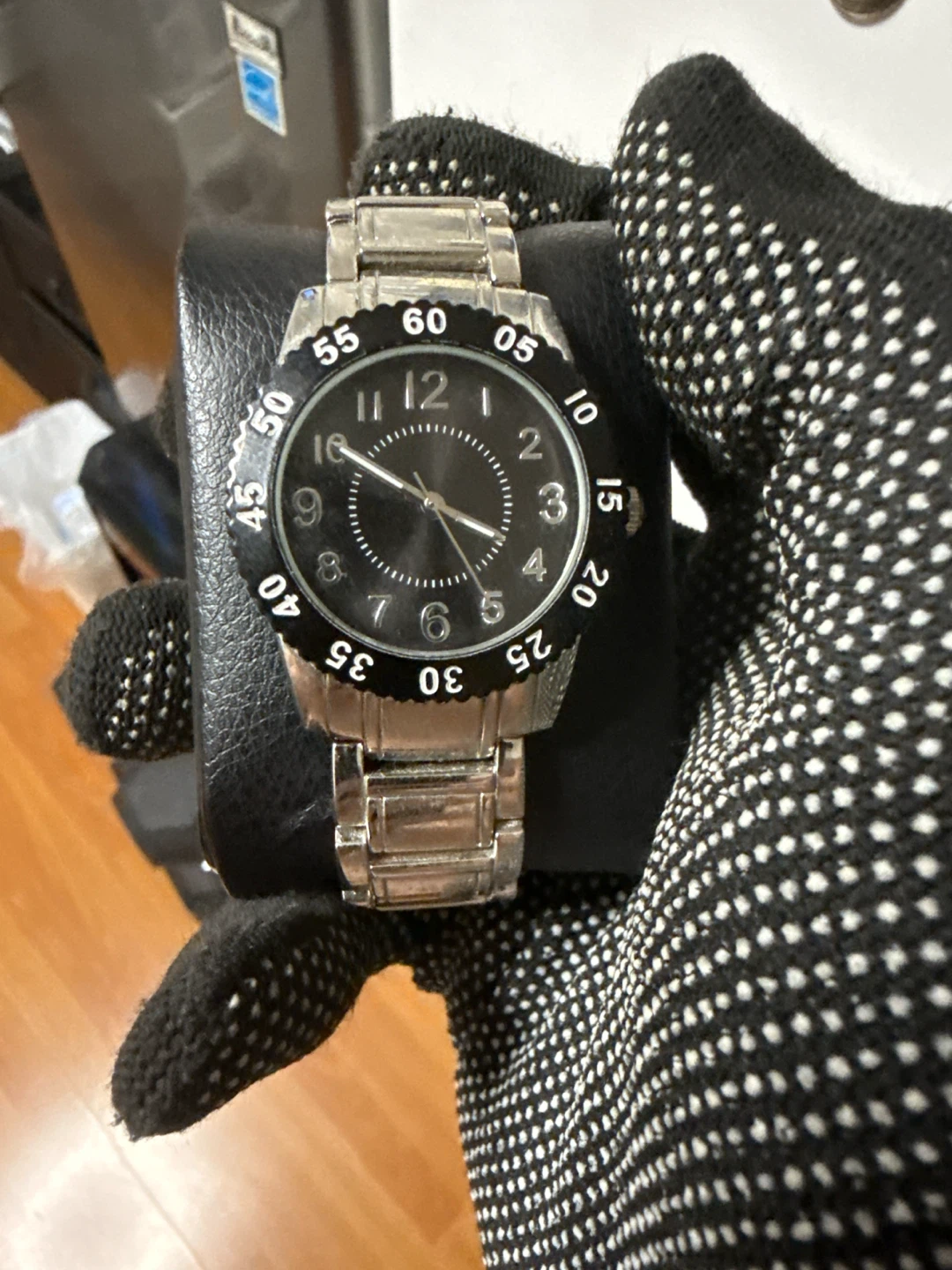 Men's Black Dial Watch