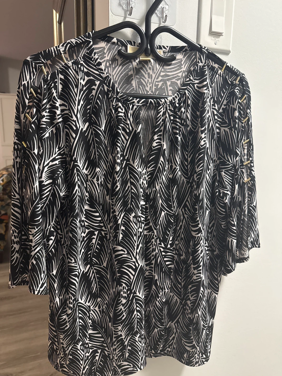 Michael Kors Black & White Palm Leaf Blouse