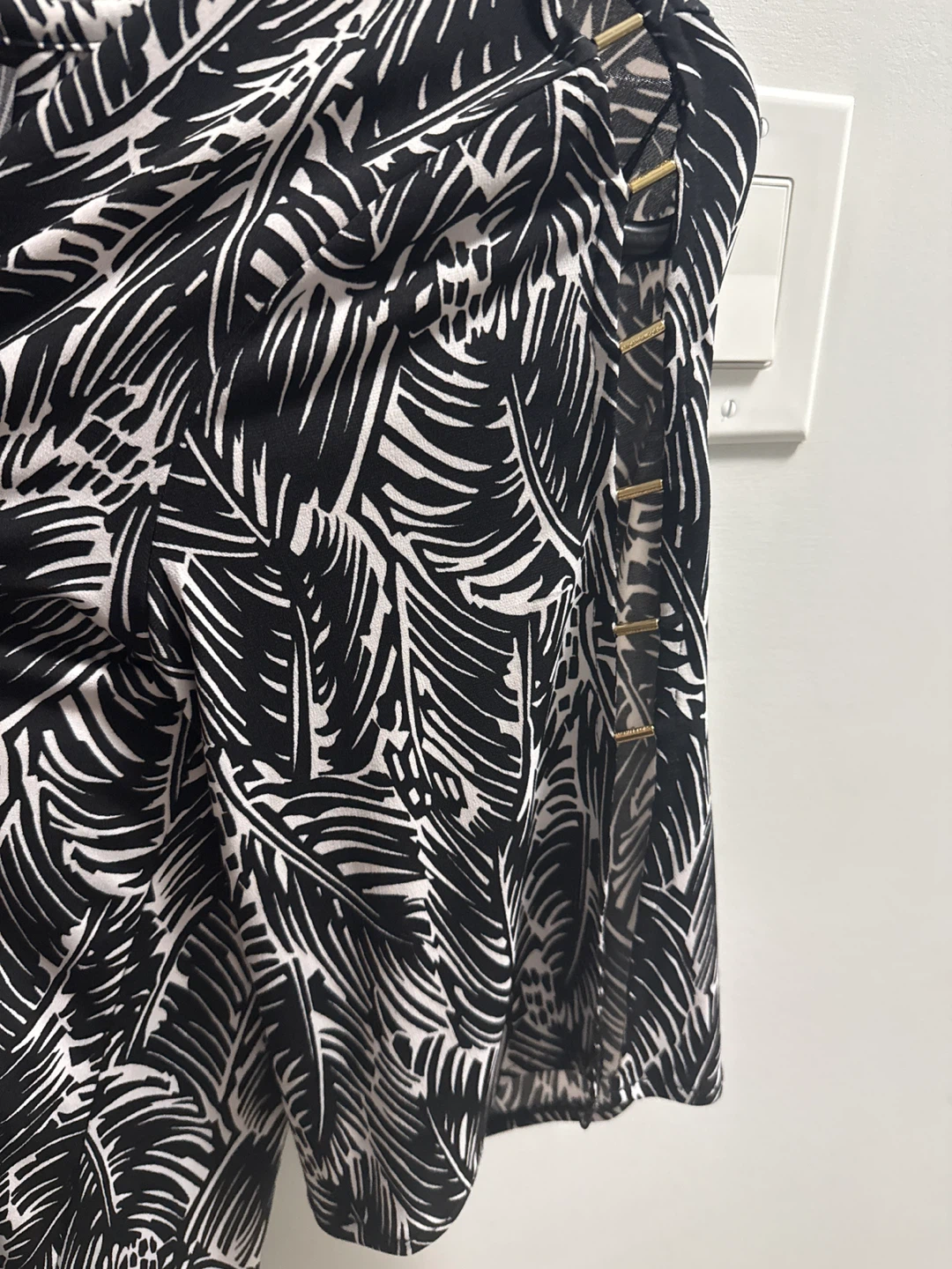 Michael Kors Black & White Palm Leaf Blouse - photo 2