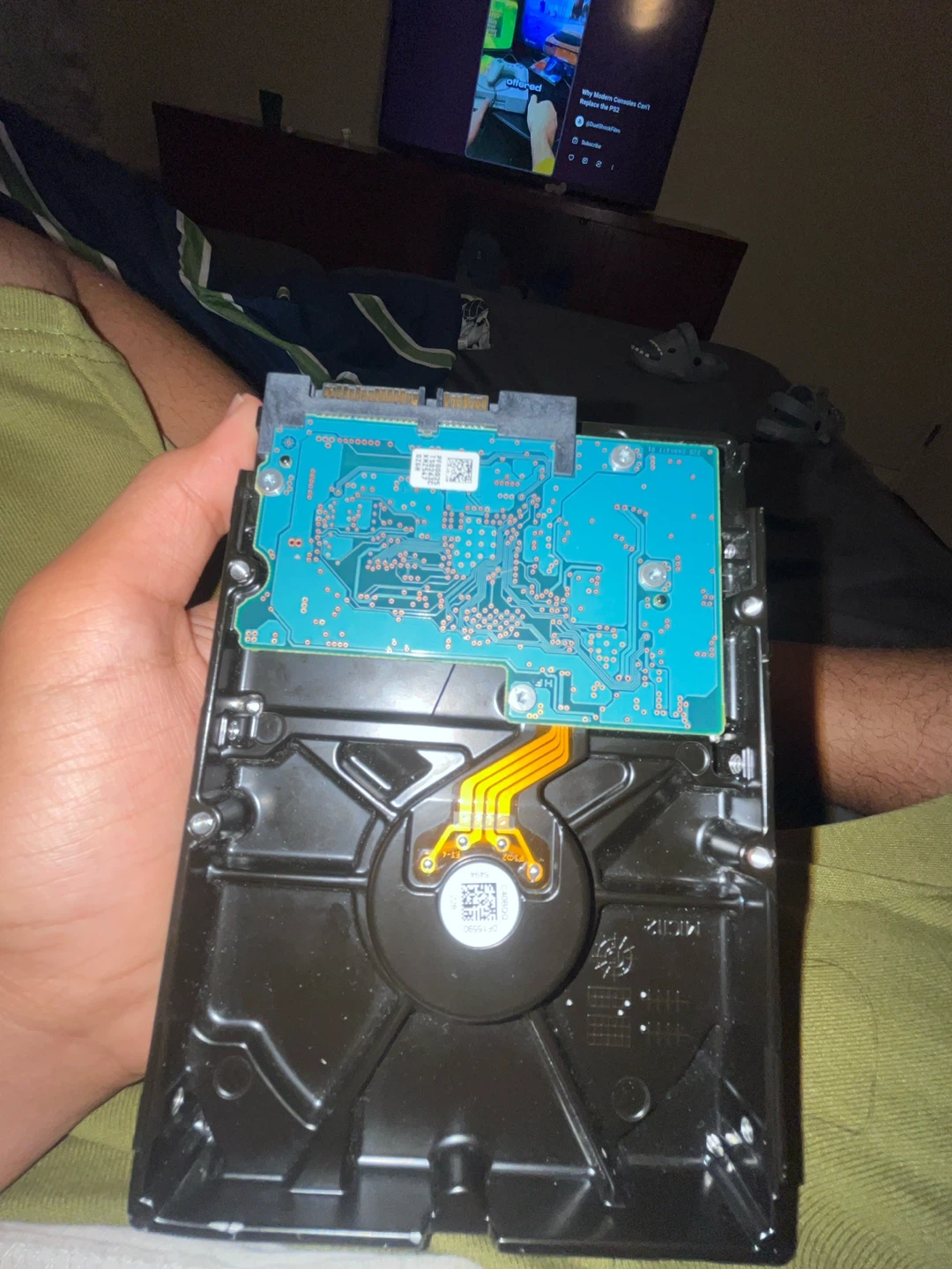 Toshiba 1TB Internal Hard Drive - photo 2