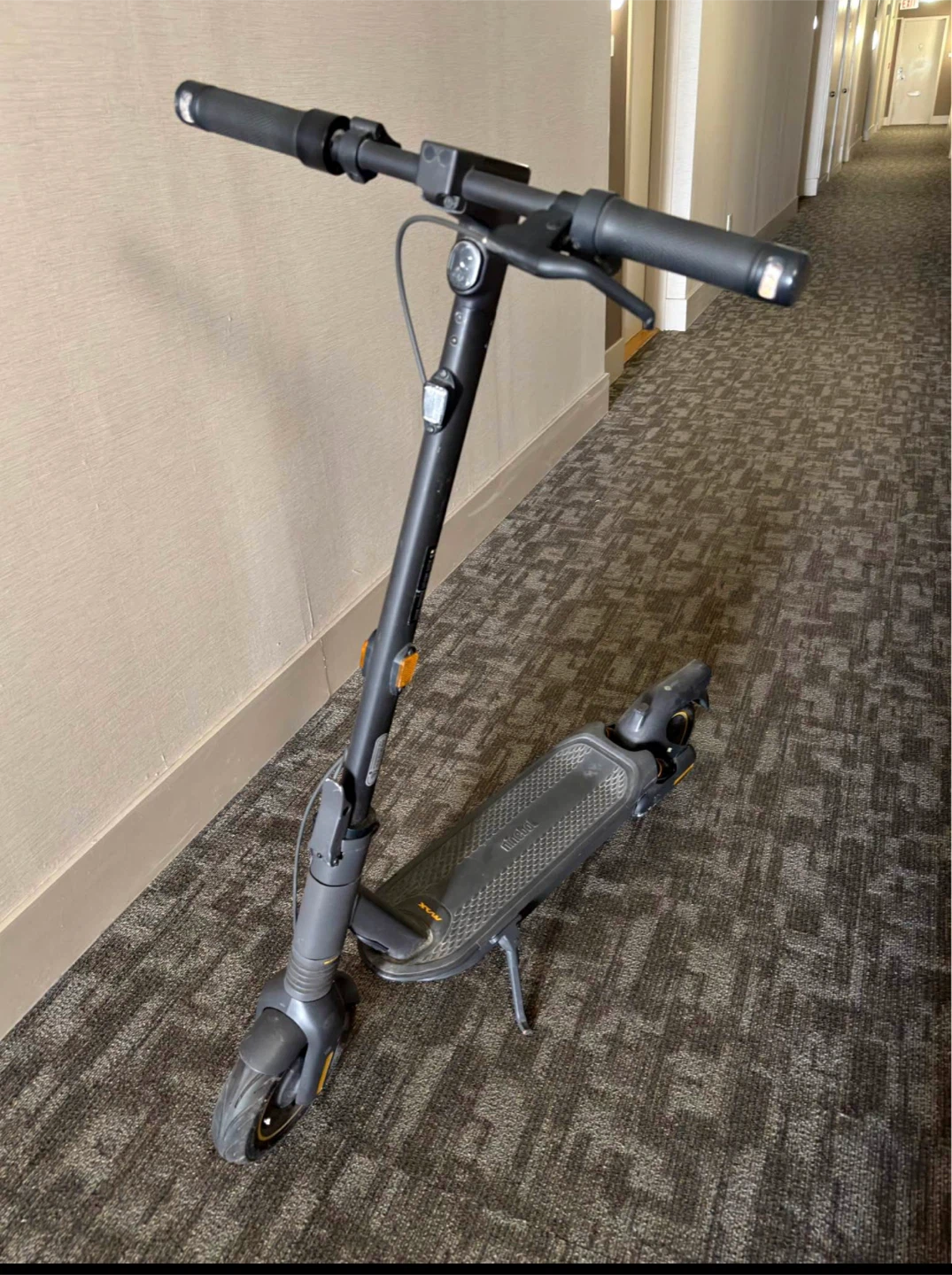 Segway Ninebot KickScooter Max G2 – Like New Condition