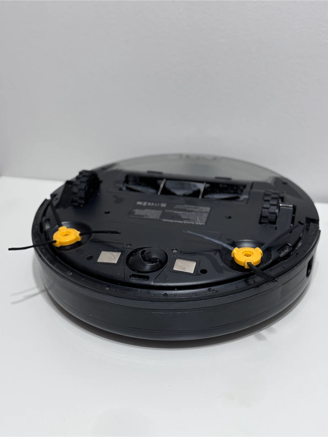 Realme TechLife Robot Vacuum Cleaner - photo 3
