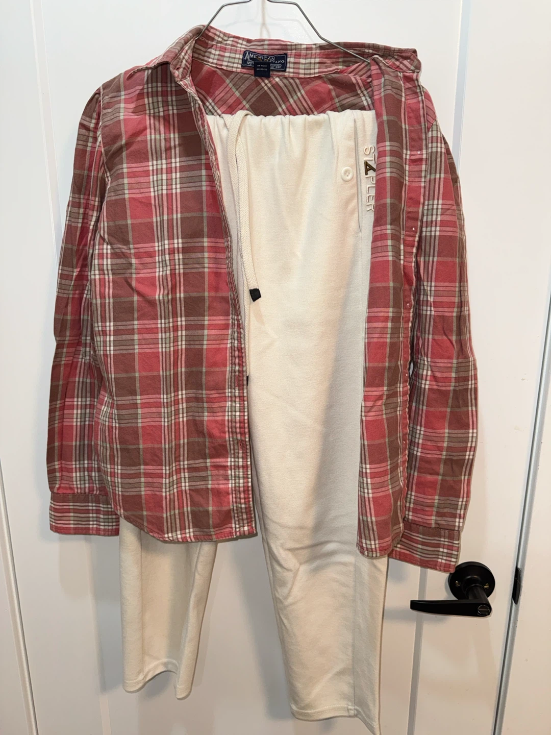 Women’s Shirt and Staple Joggers
