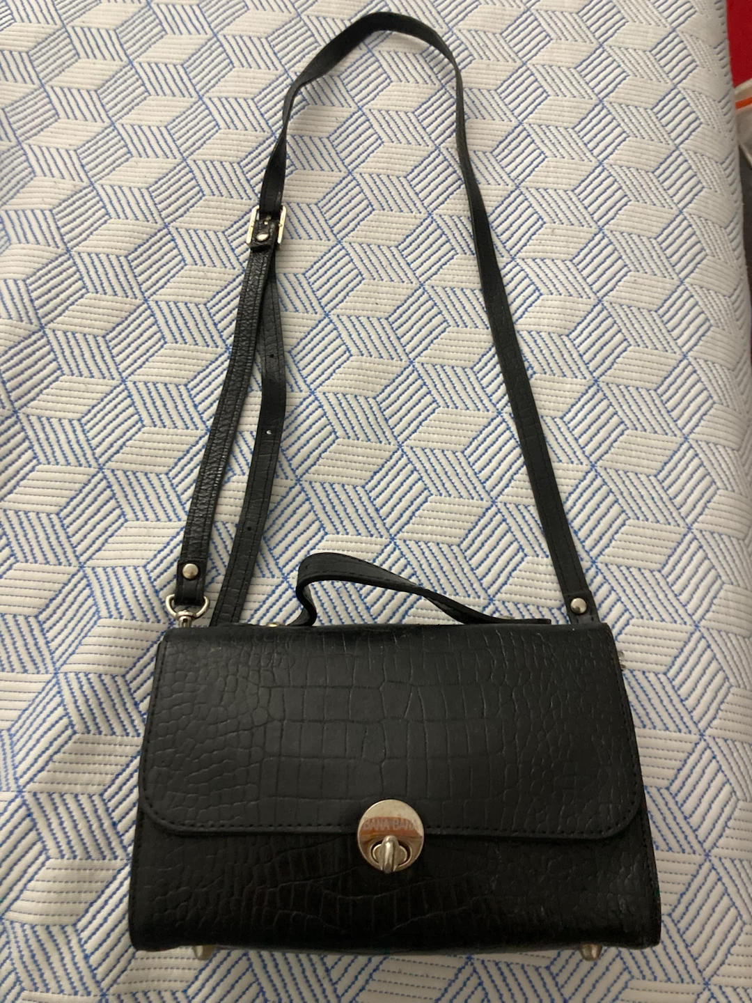 Black Cow Leather Crossbody Bag🥕