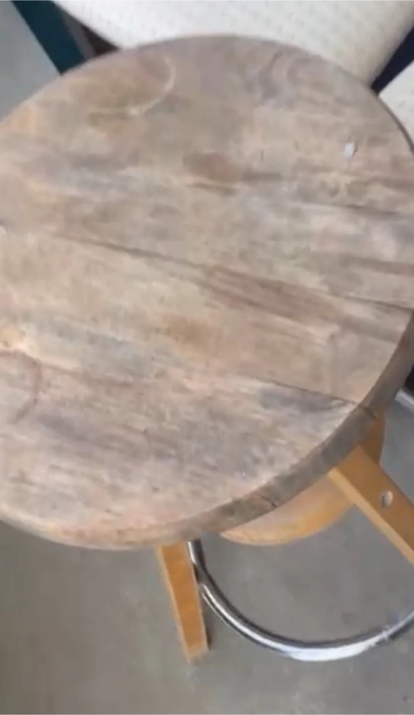 vintage chairs and stool - photo 2