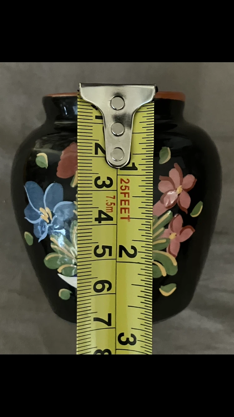 Small Black Pottery Vase with Floral Design 🏺🌸🌺🌼🪷🪻🌷🖤 - photo 3