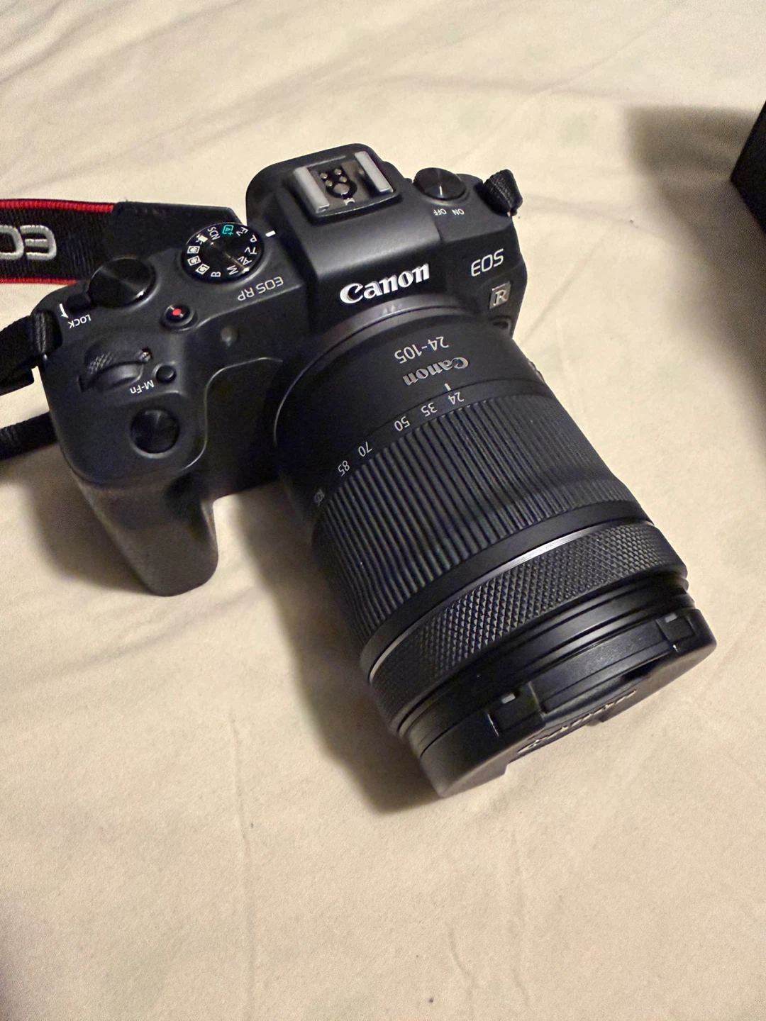 Canon EOS RP Mirrorless Camera with 24-105mm Lens - photo 2