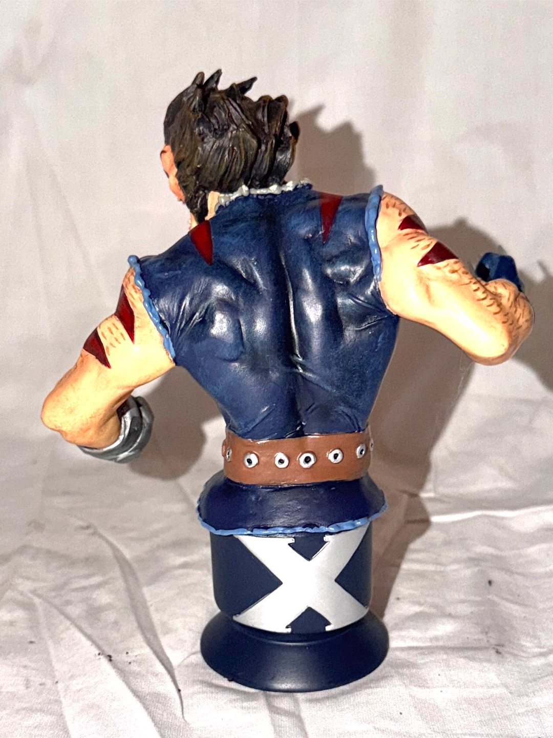 Marvel Weapon X Age of Apocalypse Bust Diamond Select Toys - photo 4