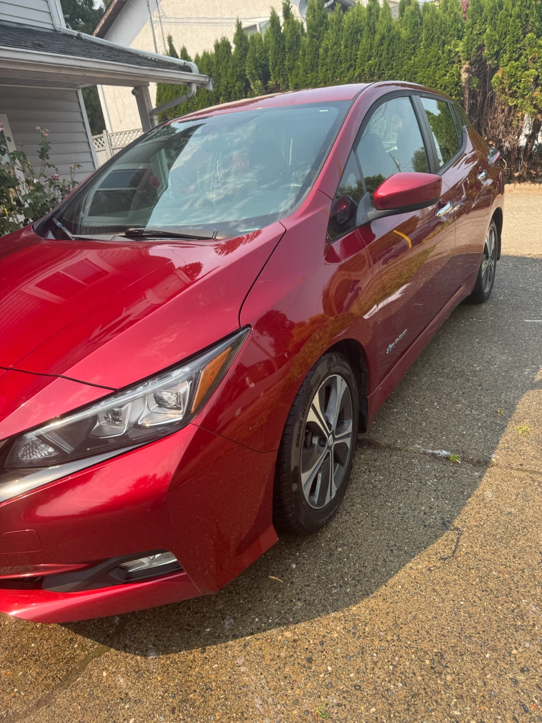 Nissan Leaf SV clean title - photo 4