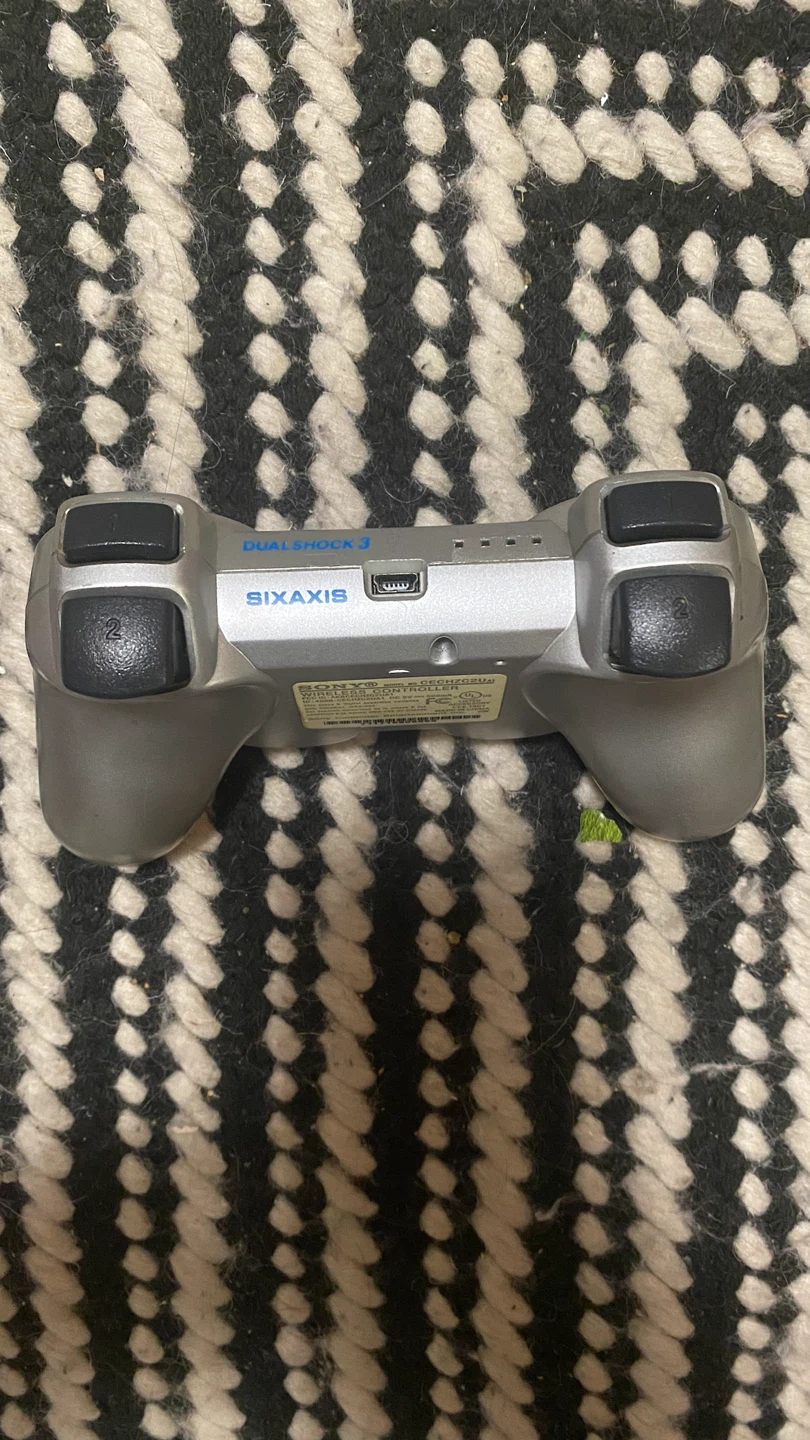 Sony DualShock 3 SIXAXIS Wireless Controller - photo 3