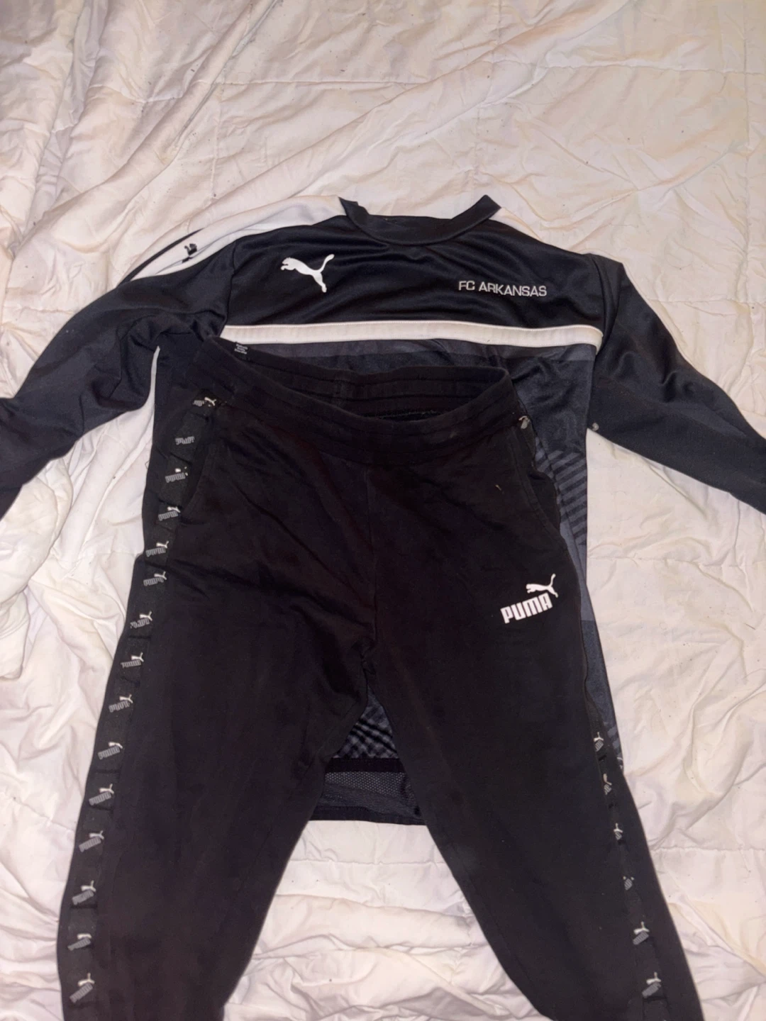 Puma FC Arkansas Tracksuit + puma hoodie