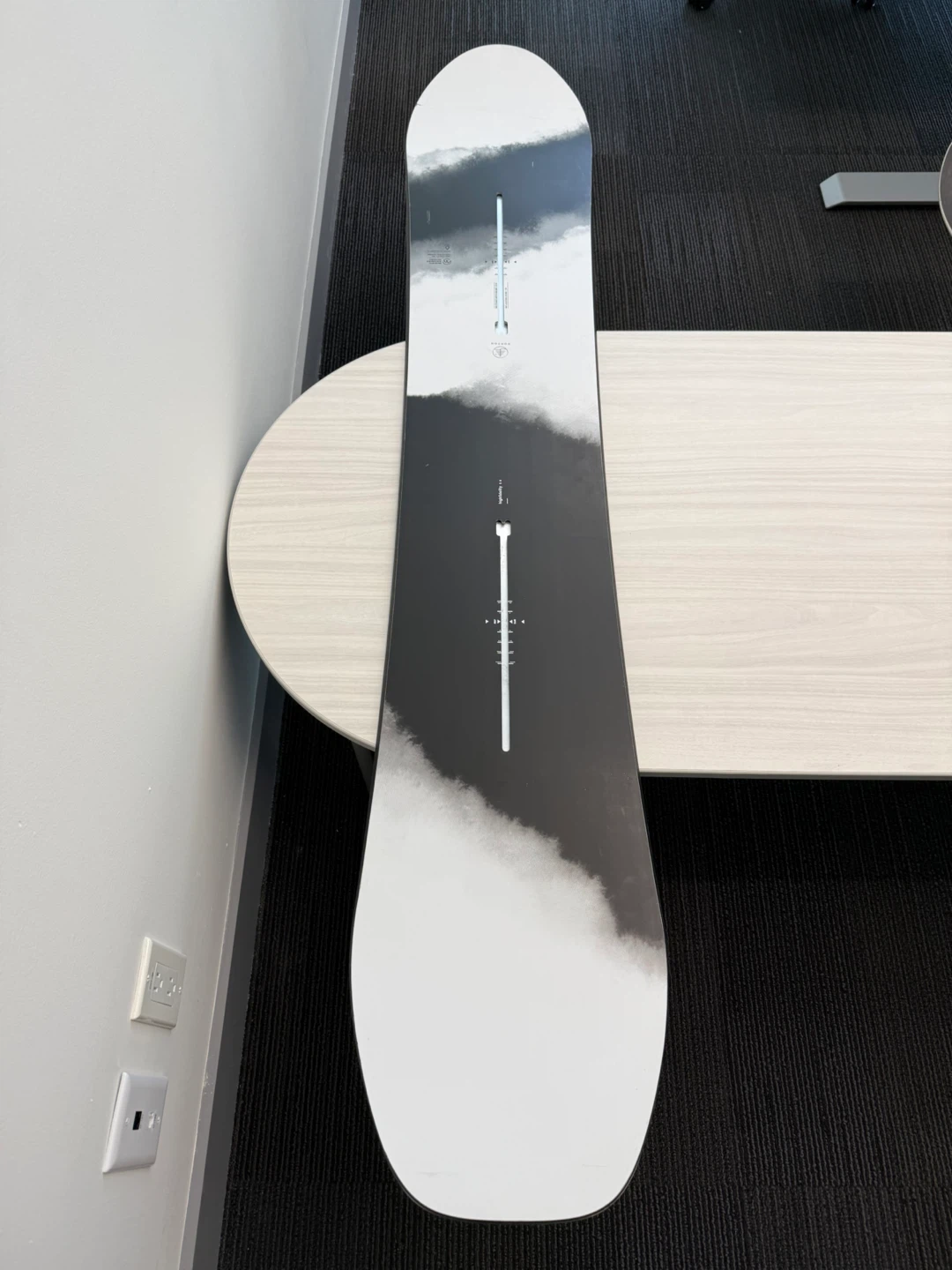 Burton Family Tree High Fidelity Snowboard 158 - photo 4
