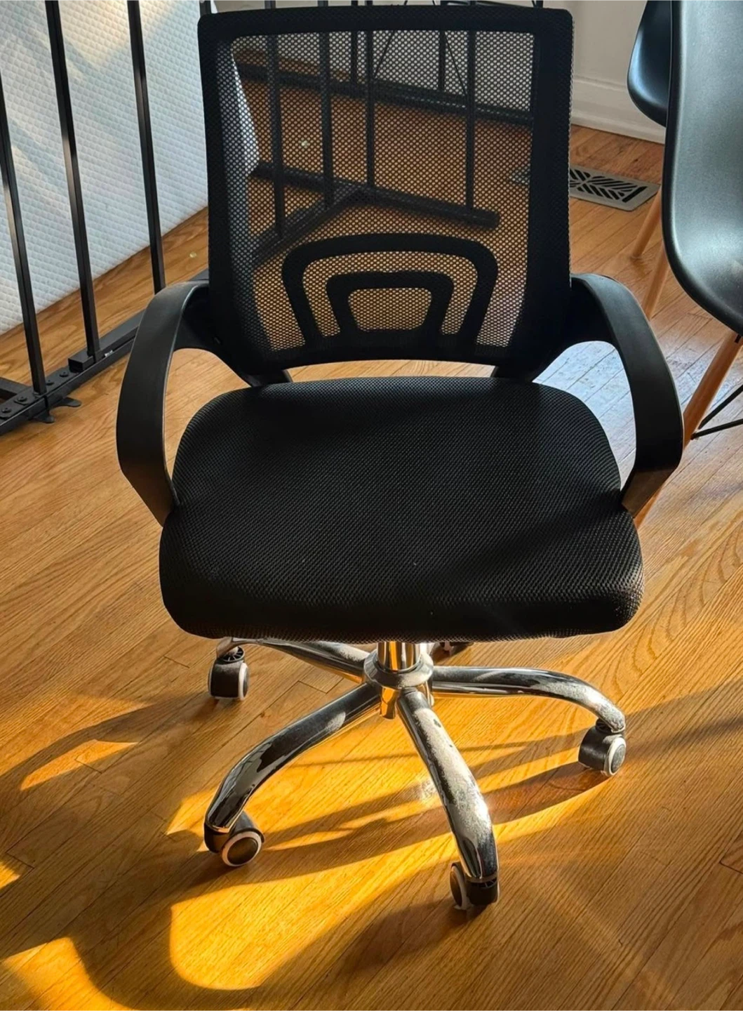 Moving out sale - photo 4