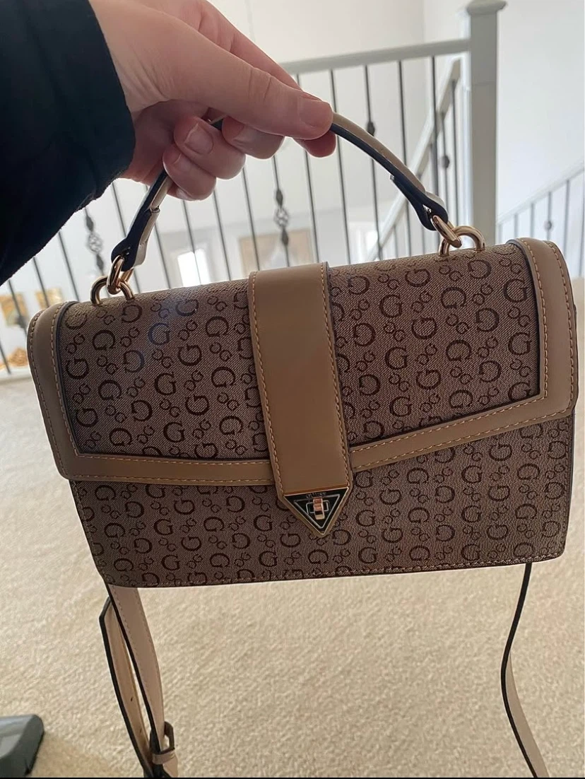 Guess Convertible Shoulder Bag - photo 2
