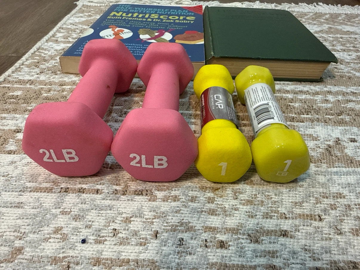 Health bundle-Dumbbells and books - photo 2