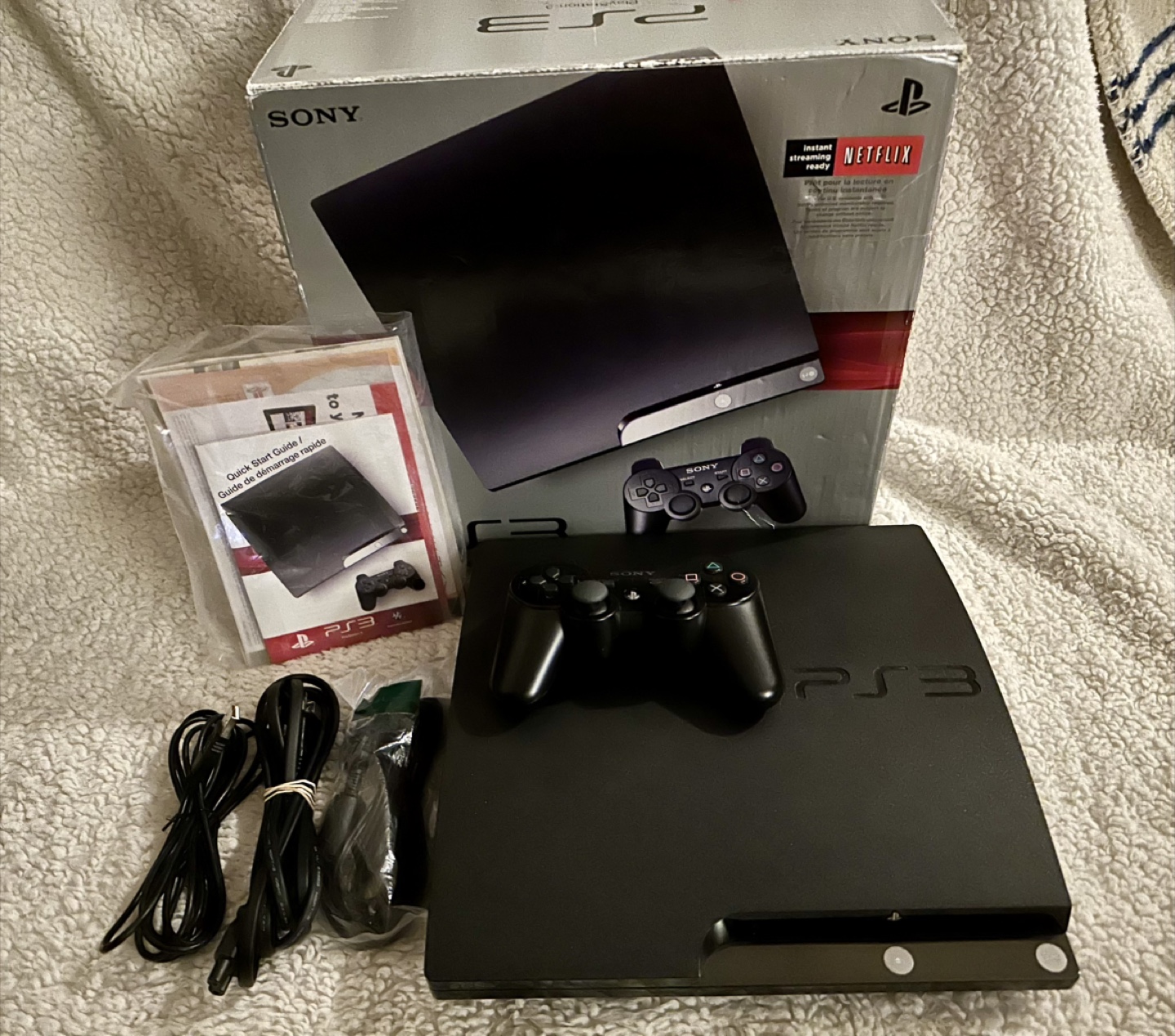 PS3 Slim 250 GB Console CIB