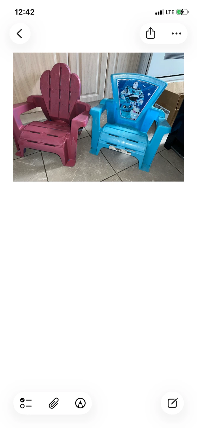 Set of 2 Kids Plastic Chairs