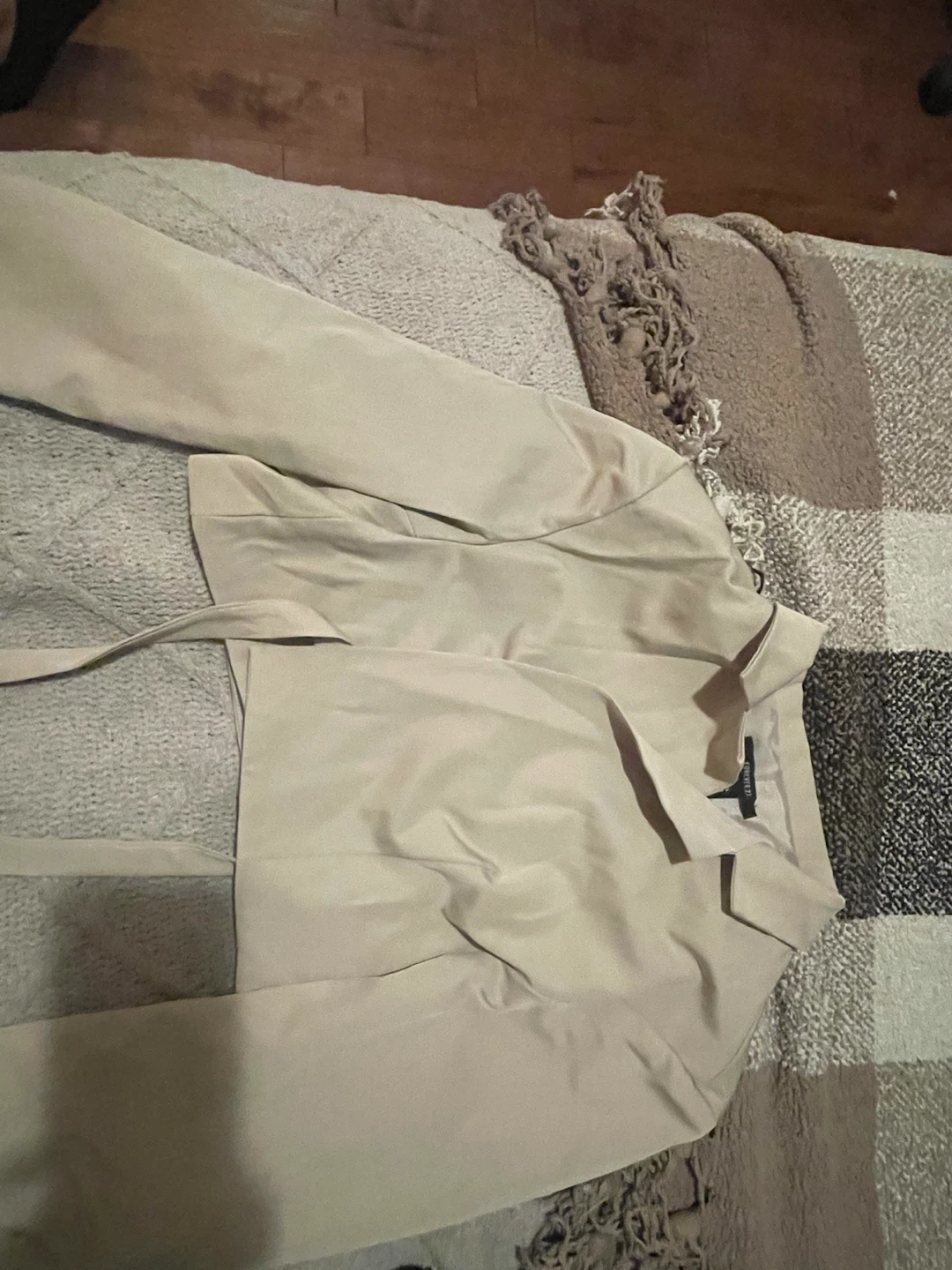 Forever 21 Cropped tie around Jacket - photo 2