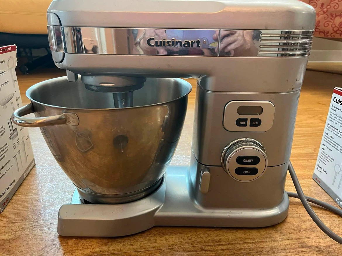 Cuisinart Stand Mixer with Attachments