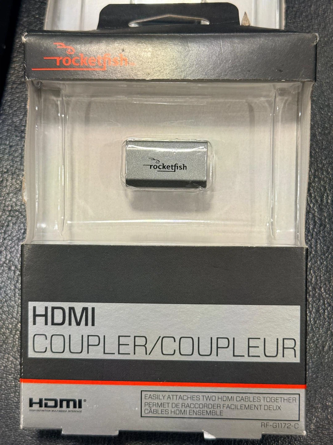 Rocketfish HDMI Coupler/Coupleur