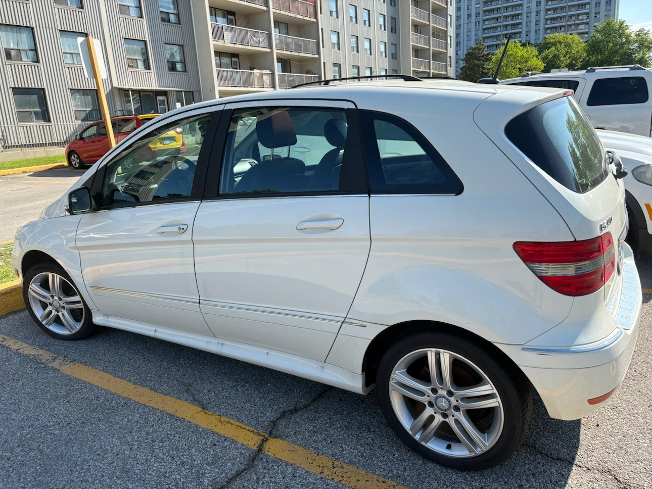 Mercedes Benz- B200 Turbo - photo 3