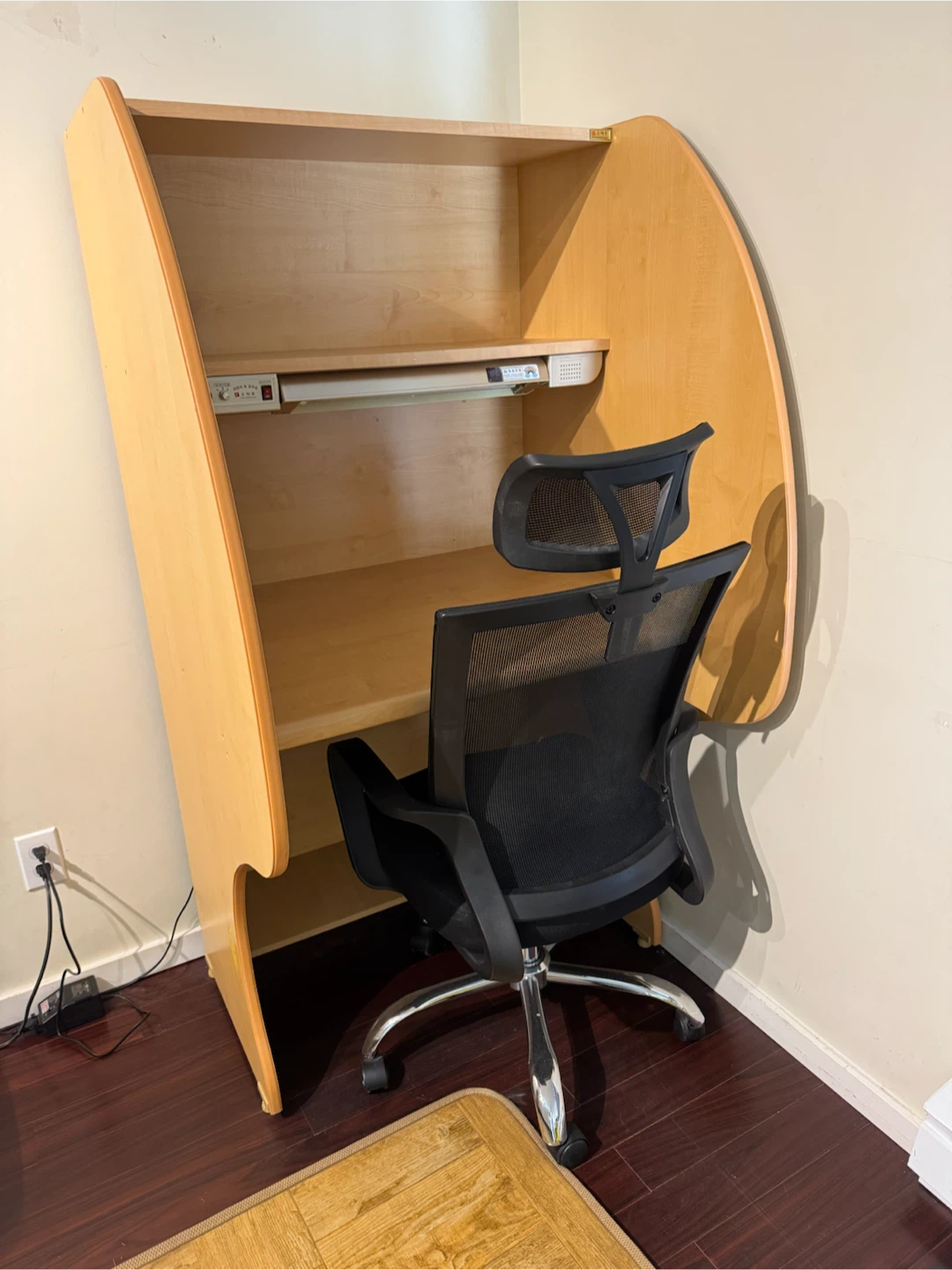 Study Carrel Desk and Mesh Office Chair Set