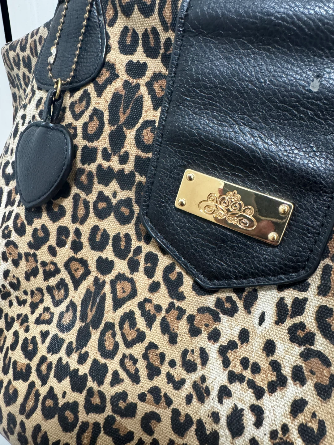 Leopard Print Tote Bag with Black Accents - photo 2