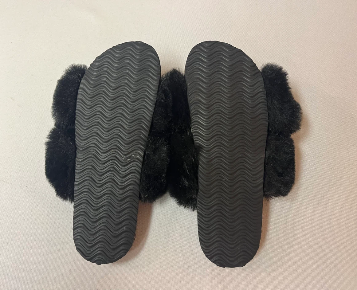 8 or 8.5 - New - Black Furry Slide Slippers - photo 3