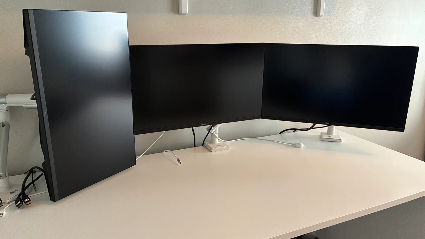 Dell 27” Gaming Monitor and monitor arm