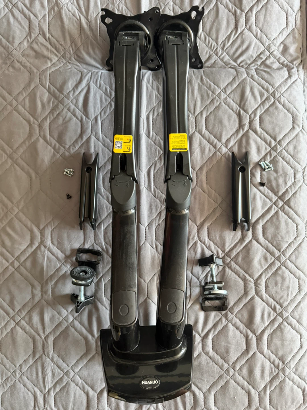HUANUO Dual Monitor Desk Mount