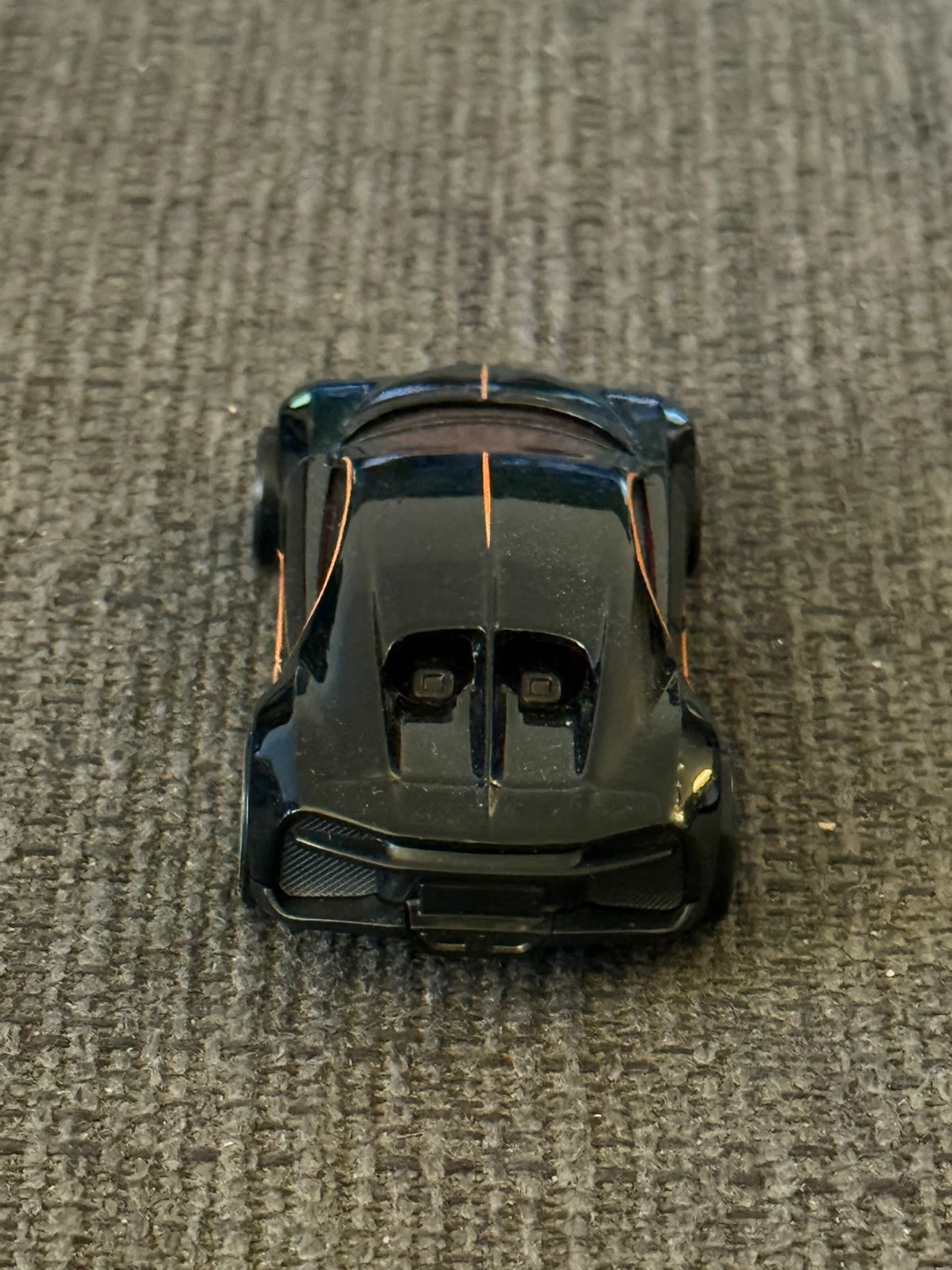 Hot Wheels 16 Bugatti Chiron mystery model - photo 4
