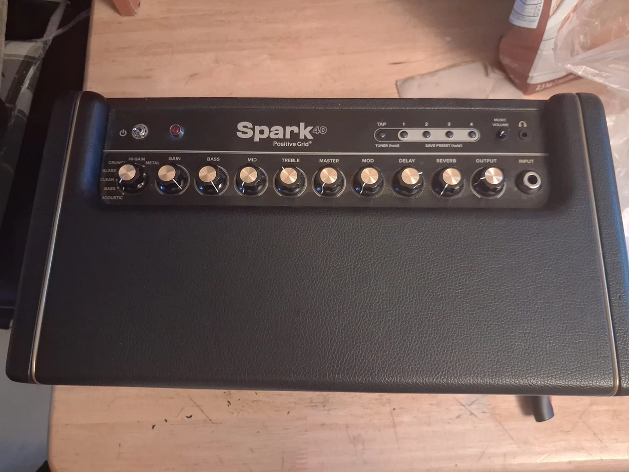 Positive Grid Spark 40 Guitar Amp - photo 2