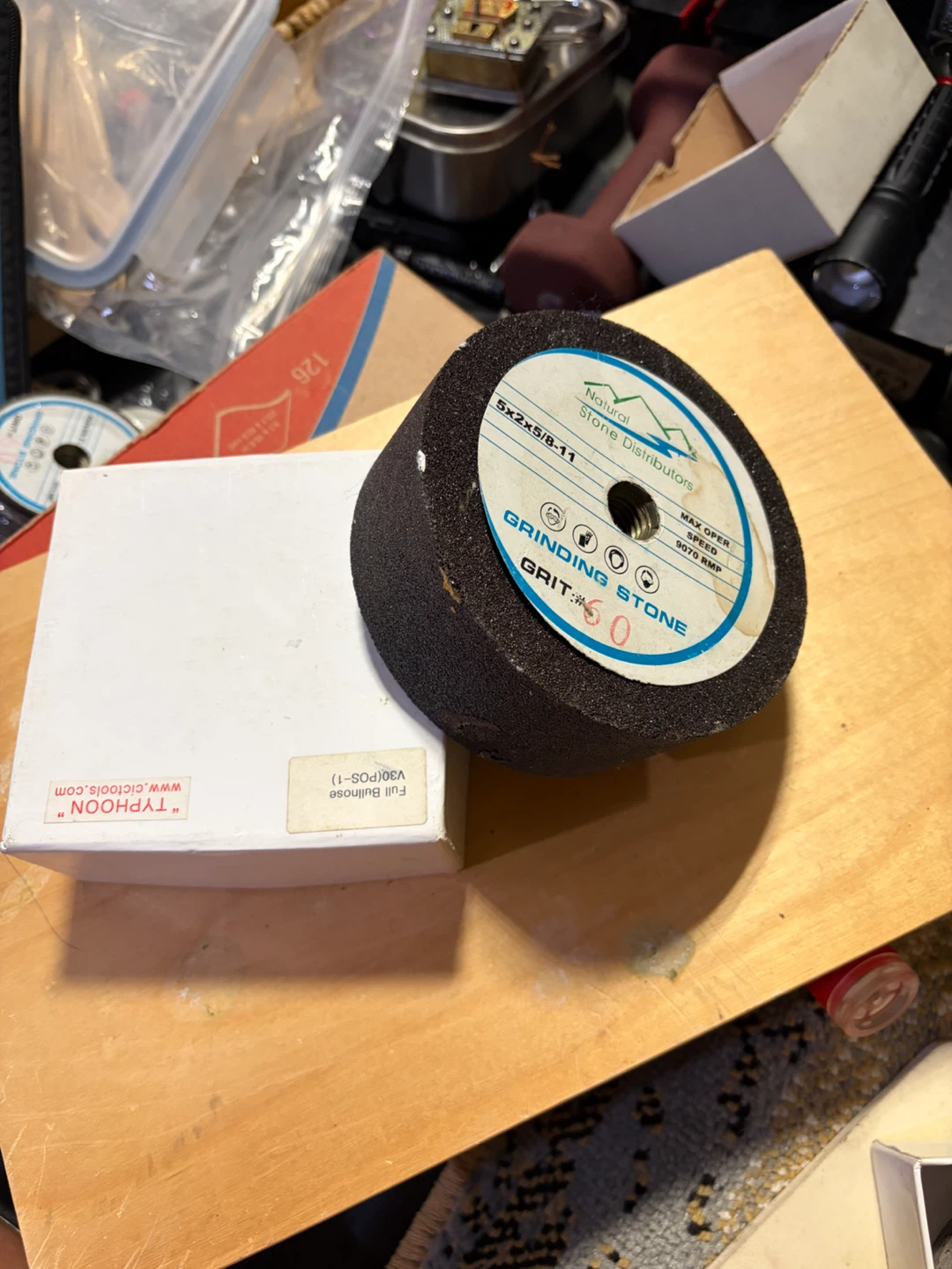 Grinding Stone 5x2x5/8-11 Grit 60
