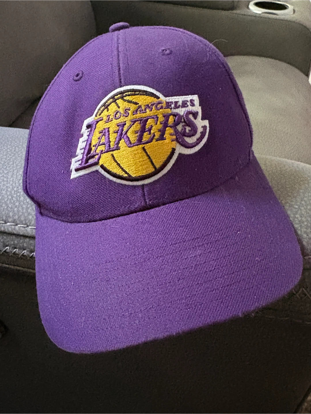 Los Angeles Lakers Purple Baseball Cap OSFA