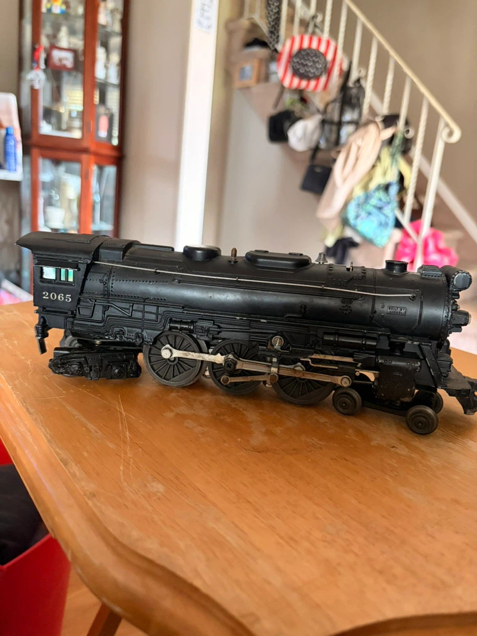 Lionel Trains Engine and Accessories - photo 4