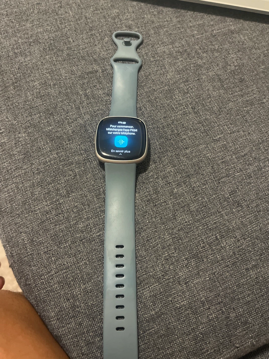 Fitbit Versa 4 Fitness Smartwatch - photo 2