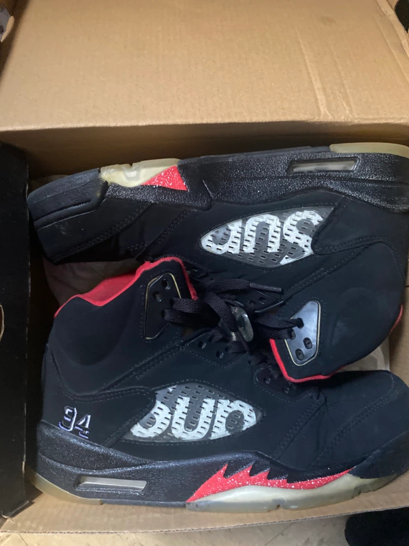 Supreme x Air Jordan 5 "Black" Retro Sneakers