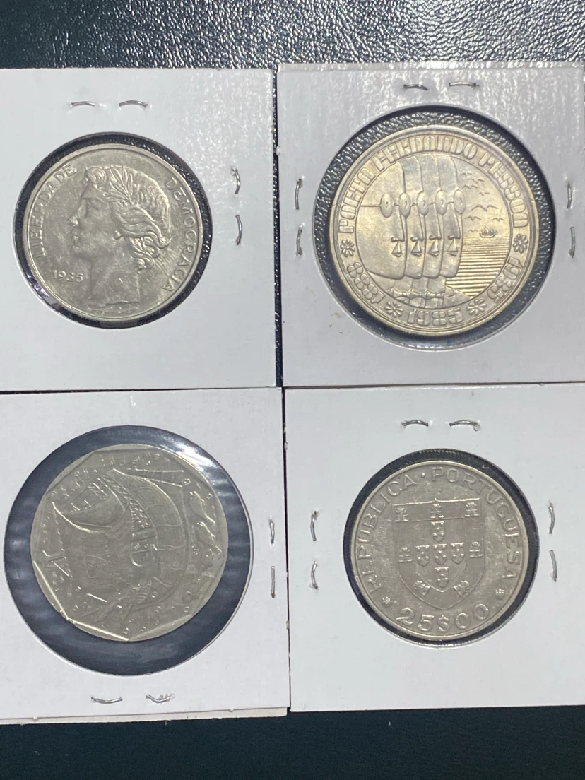 Collection of Four Portuguese Escudo Coins - photo 2
