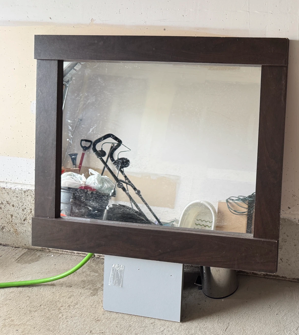 Like new condition Wooden Framed Mirror 3.2*3.8” L*W