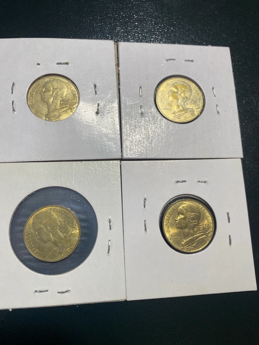 Lot of 4 France 10 Centimes Coins (1976, 1978, 1979, 1990) - photo 2