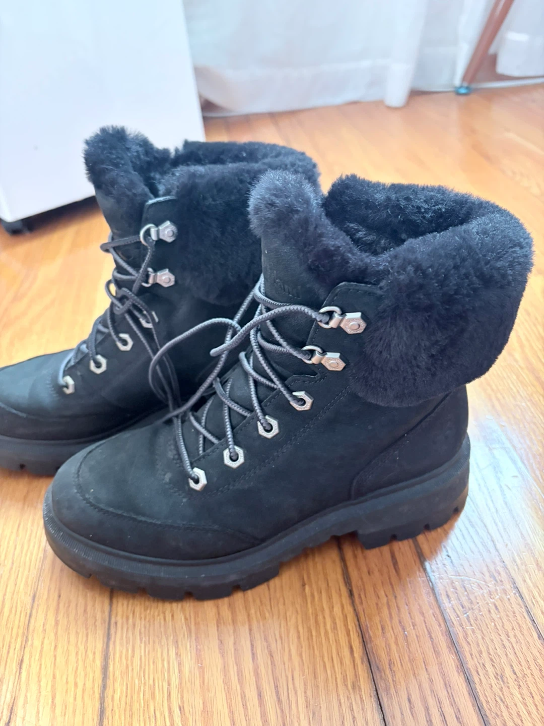 Timberland Black Fur-Lined Winter Boots - photo 2