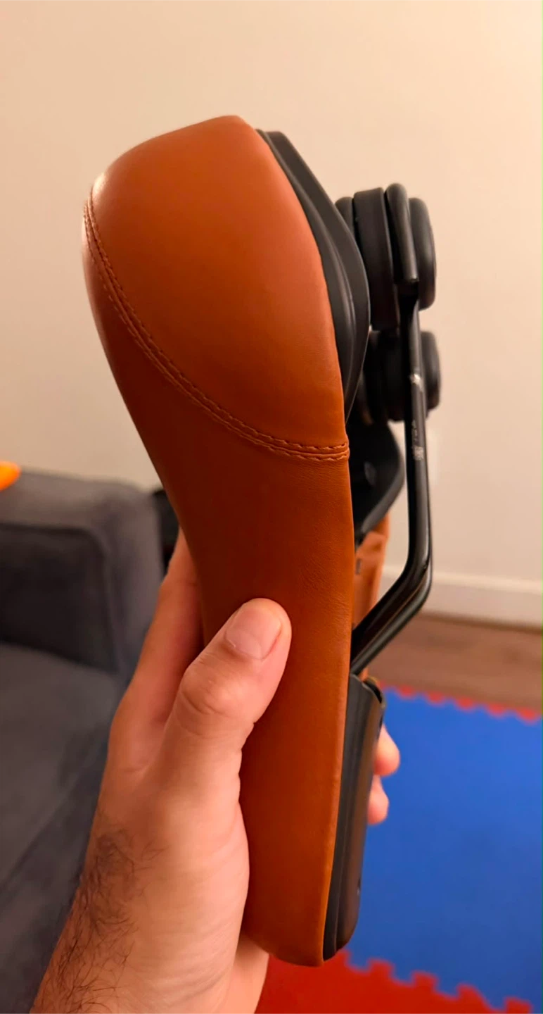 Brown Bicycle Seat - photo 2
