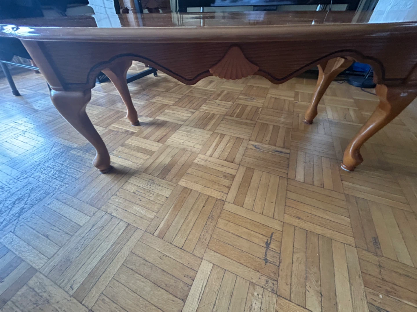 Vintage Oval Coffee Table - photo 2