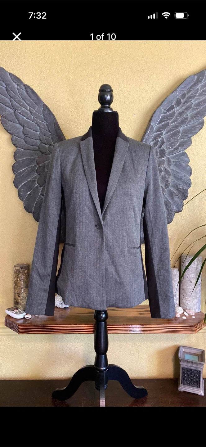 T Tahari Soft Blazer Jacket
